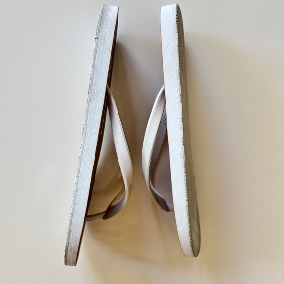 Orlebar Brown Flip Flops UK 11-12 White Beach Pool Slides Sandals Row - Picture 8 of 8